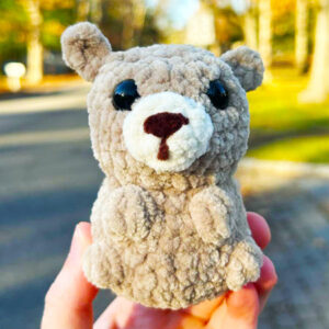 Écureuil au Crochet Modèle Gratuit Pour Débutant (1)