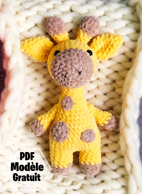 Girafe en peluche Amigurumi PDF Patron Gratuit (2)