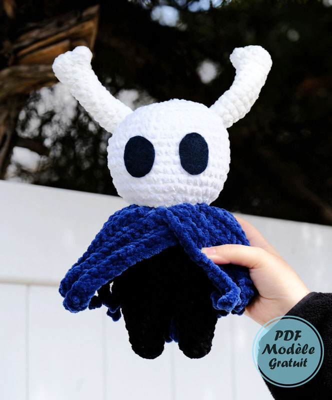Poupée Chevalier Creux - Patron Amigurumi Gratuit (3)