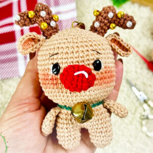 Rudolph Cerf de Noël PDF Amigurumi Patron Gratuit (1)