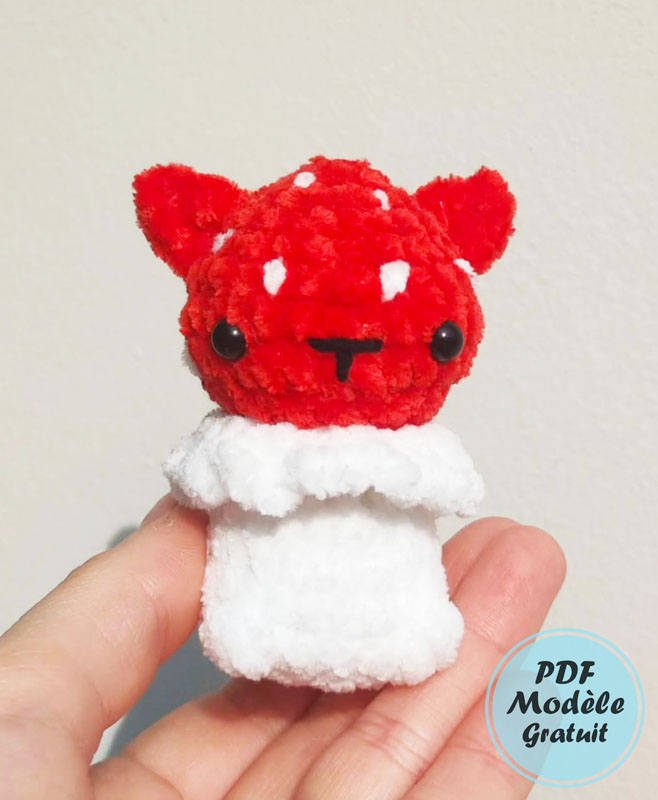 Chat rouge en forme de Champignon Modèle de Crochet (2)