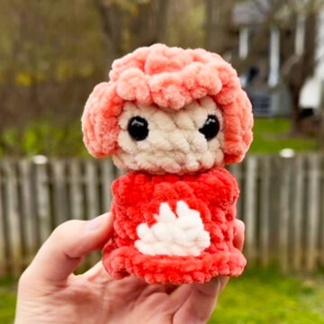 Poupée Ponyo dans un Panier Modèle Gratuit de Crochet (1)