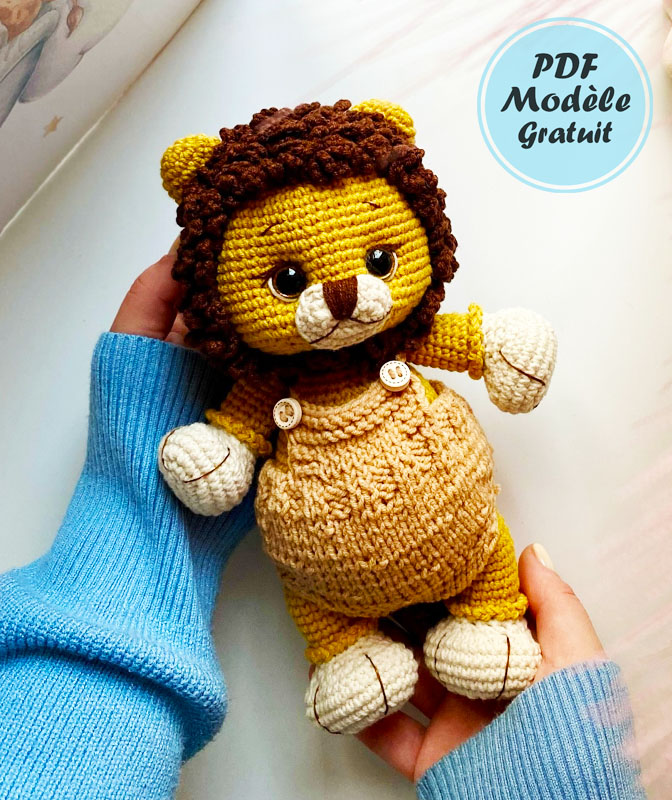 Lion en Salopette Amigurumi Modèle PDF Gratuit (3)