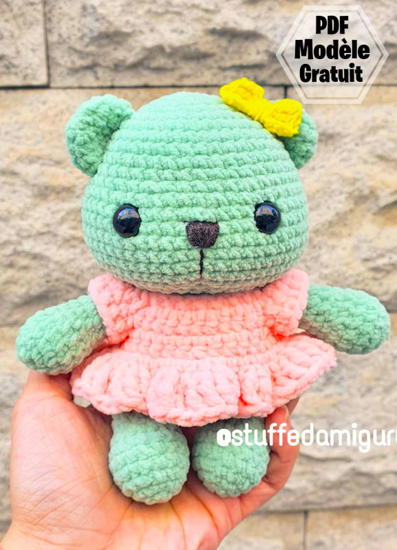 Ours en peluche vert Amigurumi PDF Patron Gratuit (2)