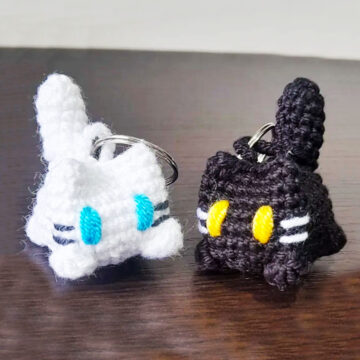 Petit chat porte-clés en fil de coton pour débutants (1)