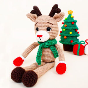 Renne avec écharpe et gants Amigurumi Patron Gratuit (1)