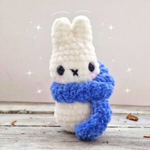 Bonhomme de Neige Lapin Amigurumi Modèle PDF Gratuit (1)