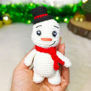 Bonhomme de neige Ornement au Crochet Patron Gratuit (2)