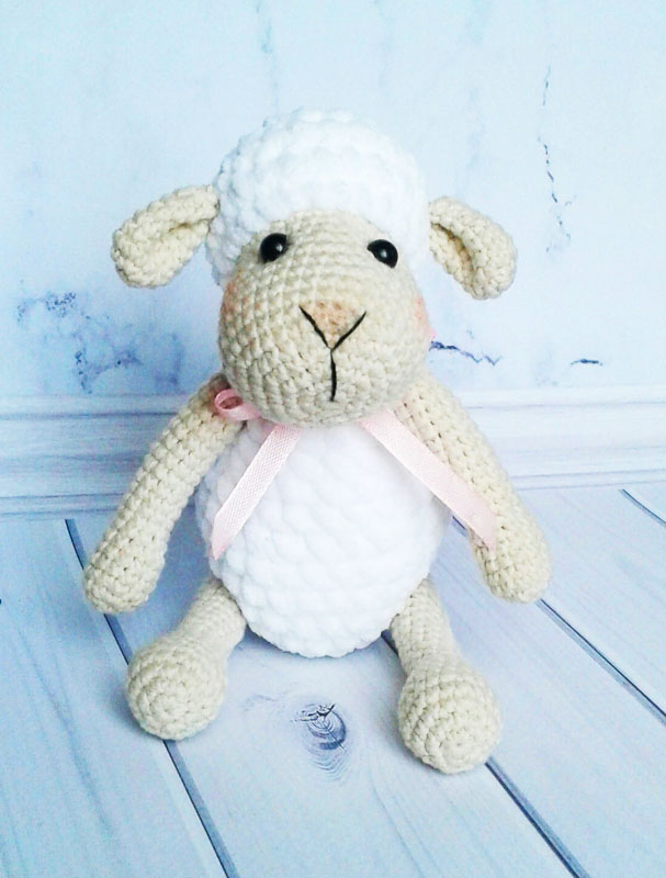 Mouton en Peluche Blanc PDF Amigurumi Patron Gratuit (1)