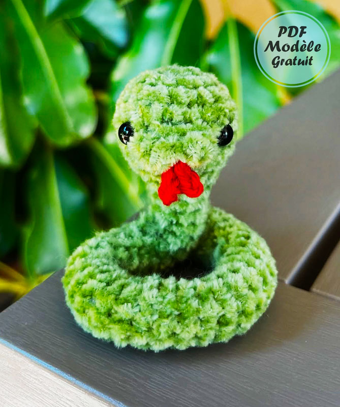 Serpent Sasha au Crochet Modèle Tuto Français (1)