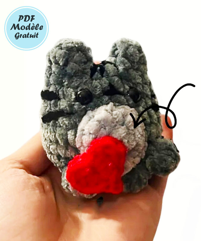 Pusheen le Chat Porte-clés au Crochet Modèle Gratuit (2)