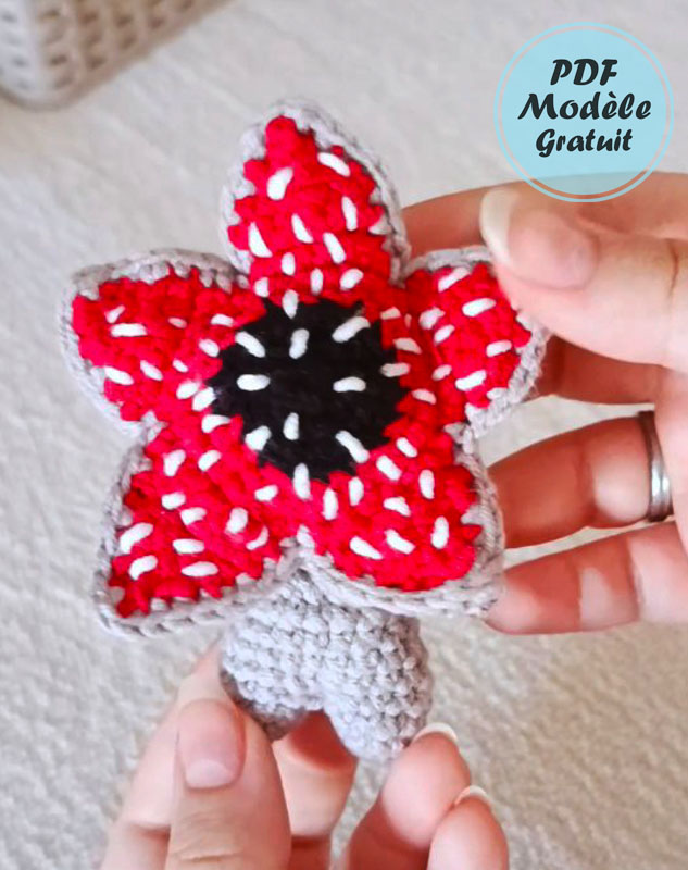 Demogorgon Porte-clés au Crochet Patron Gratuit (2)